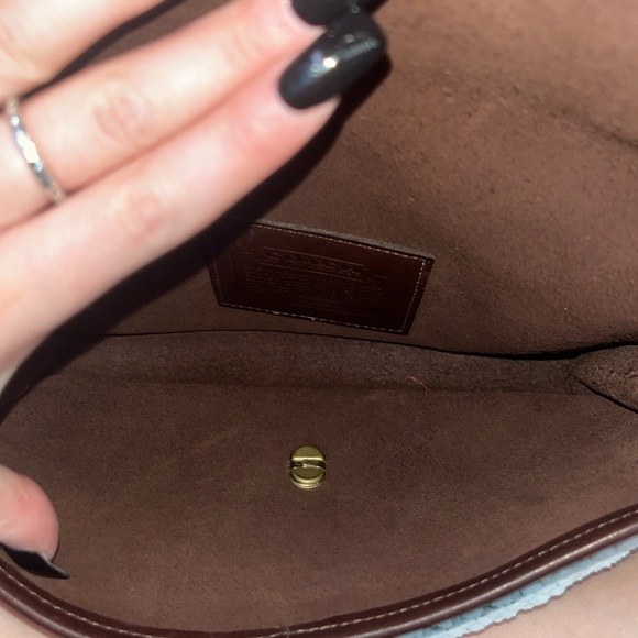 Vintage Coach leather clutch - Picture 3 of 5